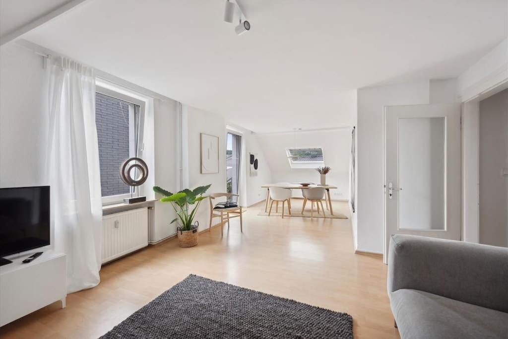 Dachgeschoss Traum Schwelm Bluecherstr - Naehe Dus & Dortmund & Koeln & Essen المظهر الخارجي الصورة